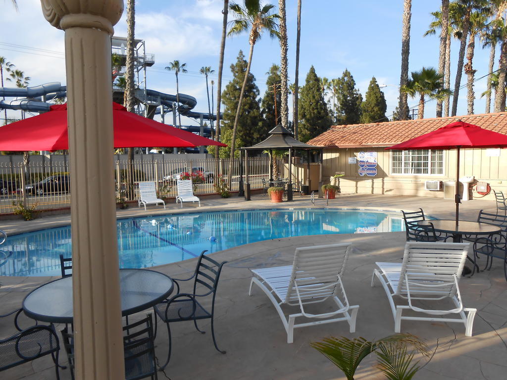 Best Inn & Suites Buena Park Exterior foto